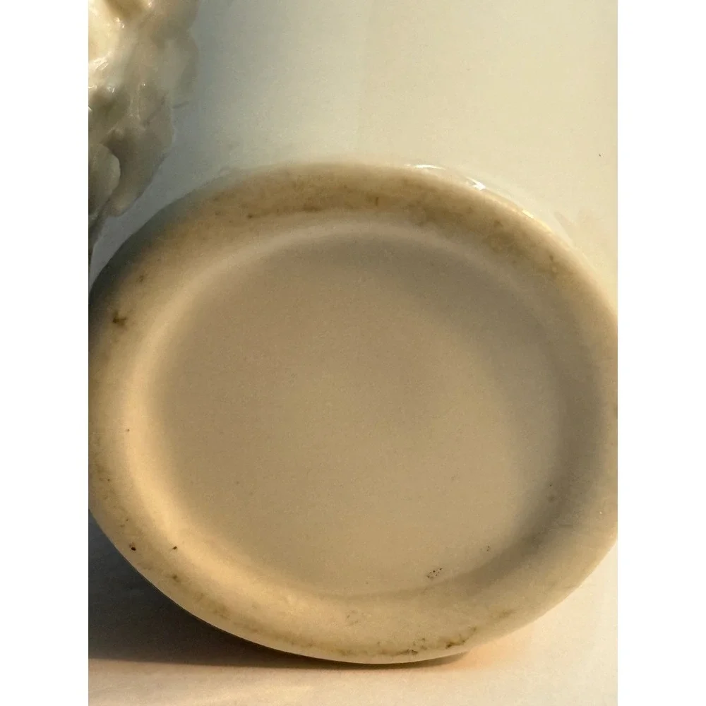Vintage Ceramic Vase with Raised Rose Floral Design ‎ Bud Vase